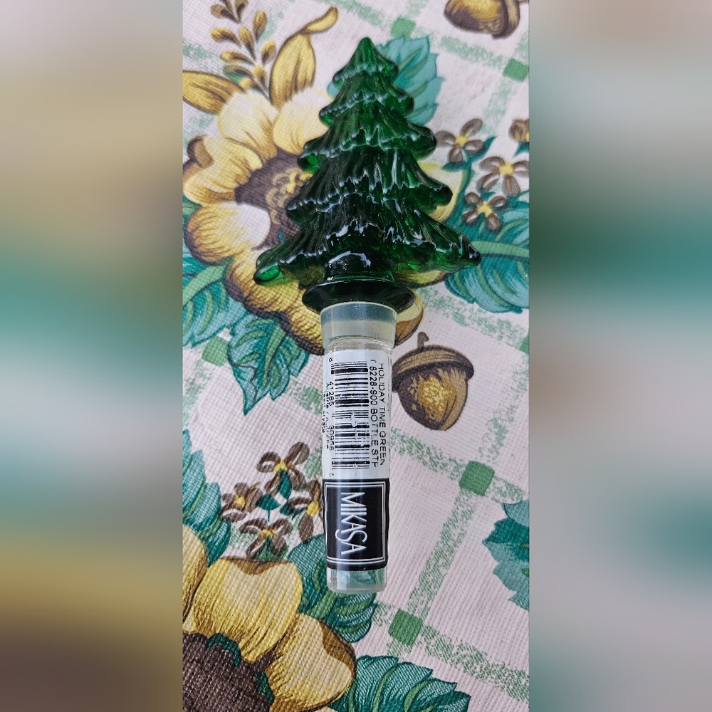 Mikasa Green Glass Christmas Tree Bottle Stopper